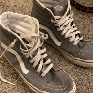 Cute hightop vans!